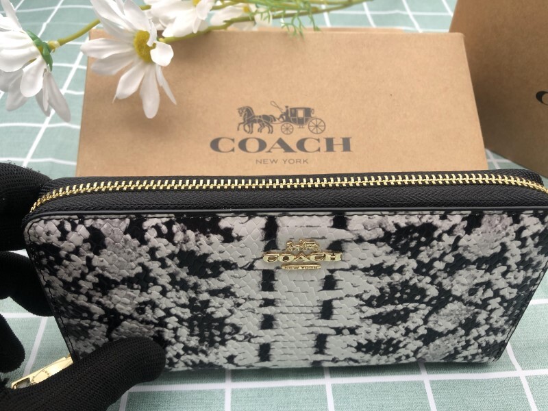 コーチ COACH 財布 長財布 プレゼント ロゴ シグネチャー レザー メンズ レディース 贈り物 ウォレット 新品未使用 ブランド ギフト C183_画像3