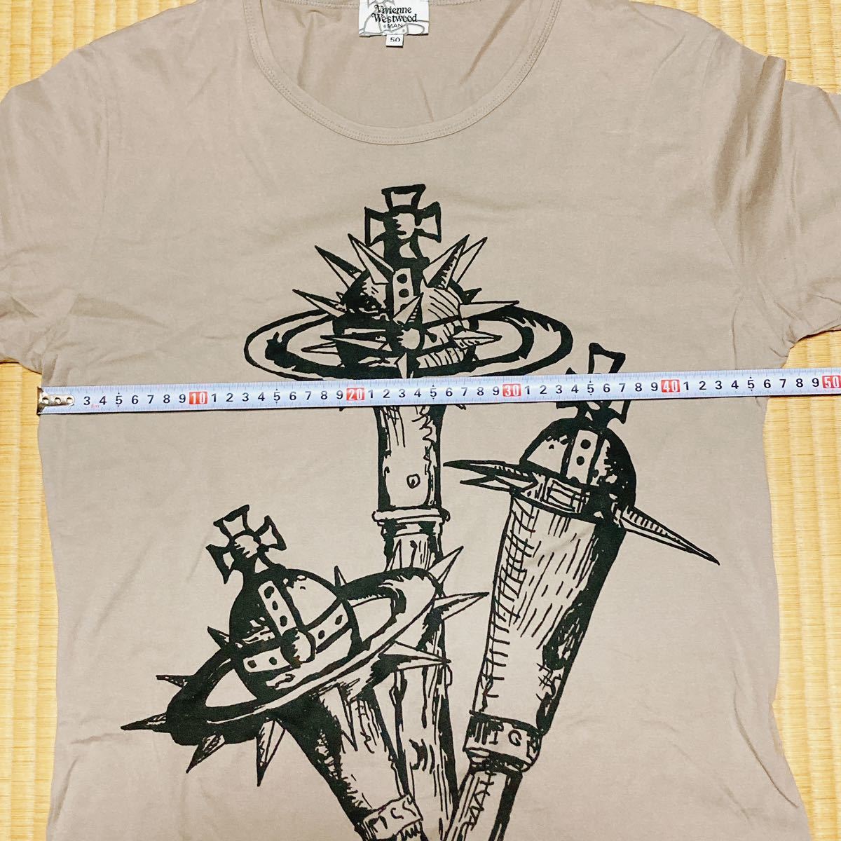 新品 ヴィヴィアンウエストウッド マン メイス オーブ Tシャツ 新品 ヴィヴィアンウエストウッド マン メイス オーブ Tシャツ