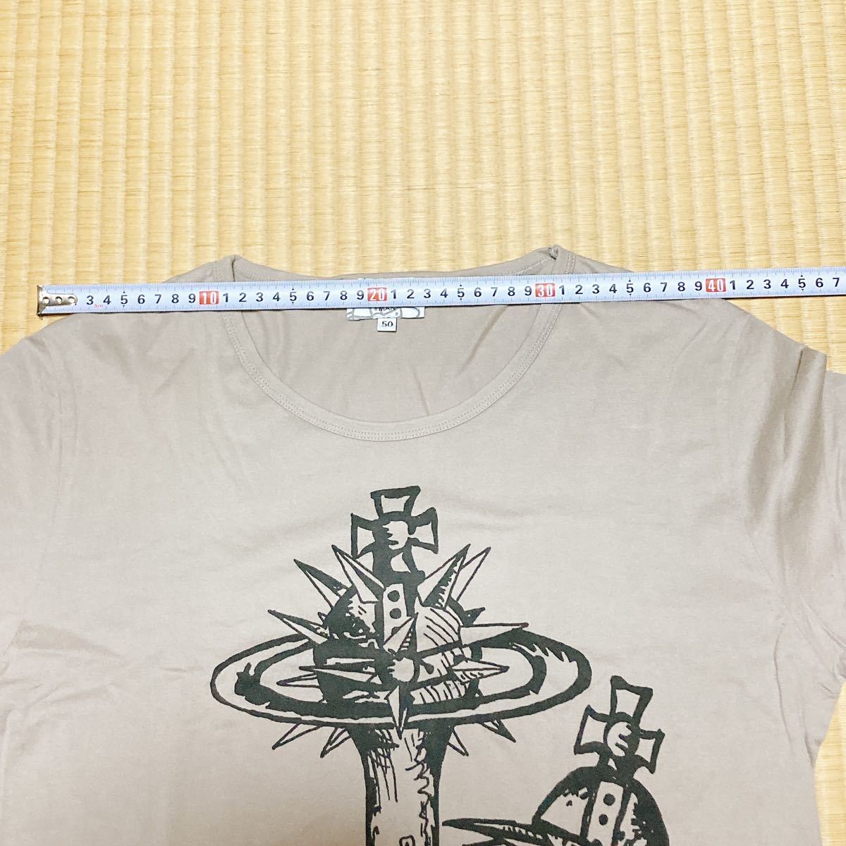 新品 ヴィヴィアンウエストウッド マン メイス オーブ Tシャツ 新品 ヴィヴィアンウエストウッド マン メイス オーブ Tシャツ