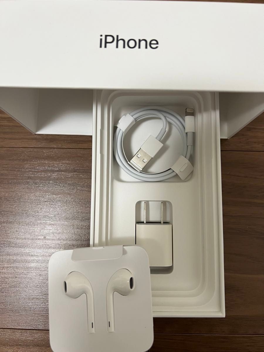Apple iPhone 付属品 純正充電器セット 新品未使用品 イヤホン Apple iPhone 付属品 純正充電器セット 新品未使用品 イヤホン