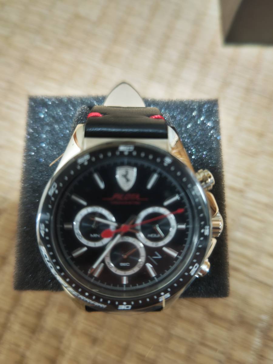 フェラーリ腕時計