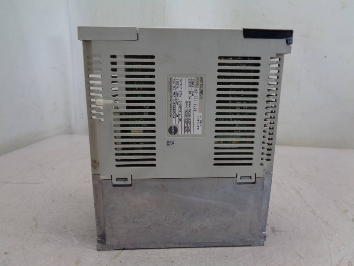 MK9830 三菱電機 MITSUBISHI MR-J2S-200B ACサーボアンプ MK9830 三菱電機 MITSUBISHI MR-J2S-200B ACサーボアンプ
