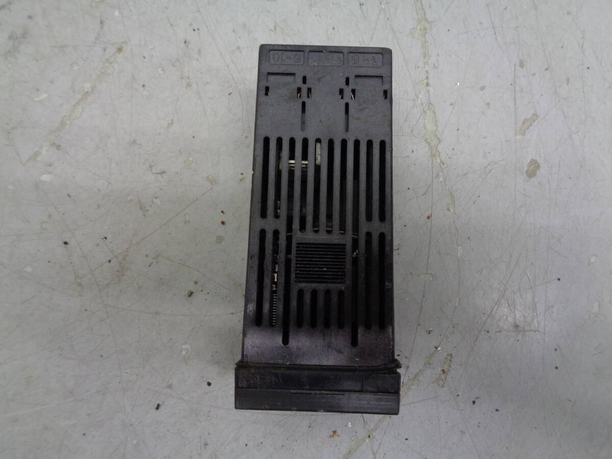 MK10001 YOKOGAWA UT150-RN 温度調節計 電材・配電用品 MK10001 YOKOGAWA UT150-RN 温度調節計 電材・配電用品