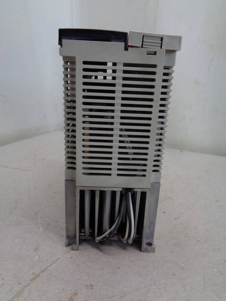 MK9830 三菱電機 MITSUBISHI MR-J2S-200B ACサーボアンプ MK9830 三菱電機 MITSUBISHI MR-J2S-200B ACサーボアンプ