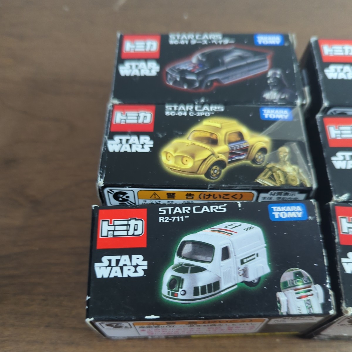 トミカ スターウォーズ☆ダース・ベイダー、ヨーダ、C-3PO,ストームトルーパー、R2-711,R2-D2,6台セットの画像2