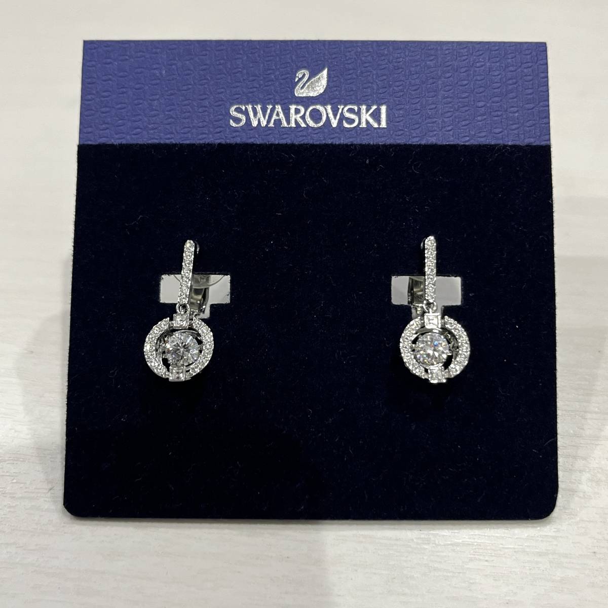 【SWAROVSKI】Orbita クリップイヤリング 純正箱付き スワロフスキー ミックスカットクリップ イヤリング 5543697