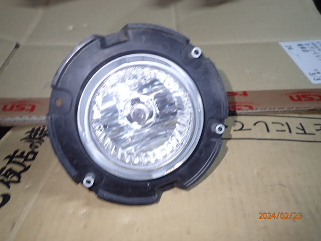 アトレー S321G フォグライト ランプ ブラケット 81219-b5020 114-51753_画像1