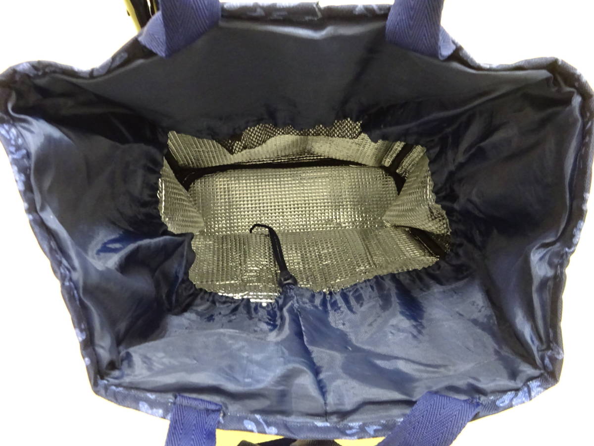 (う-D2-280) cocoro ショッピングカート キャリーケース 折り畳み可能 鞄 カバン 花柄 タイヤの減りあり 中古品_画像9