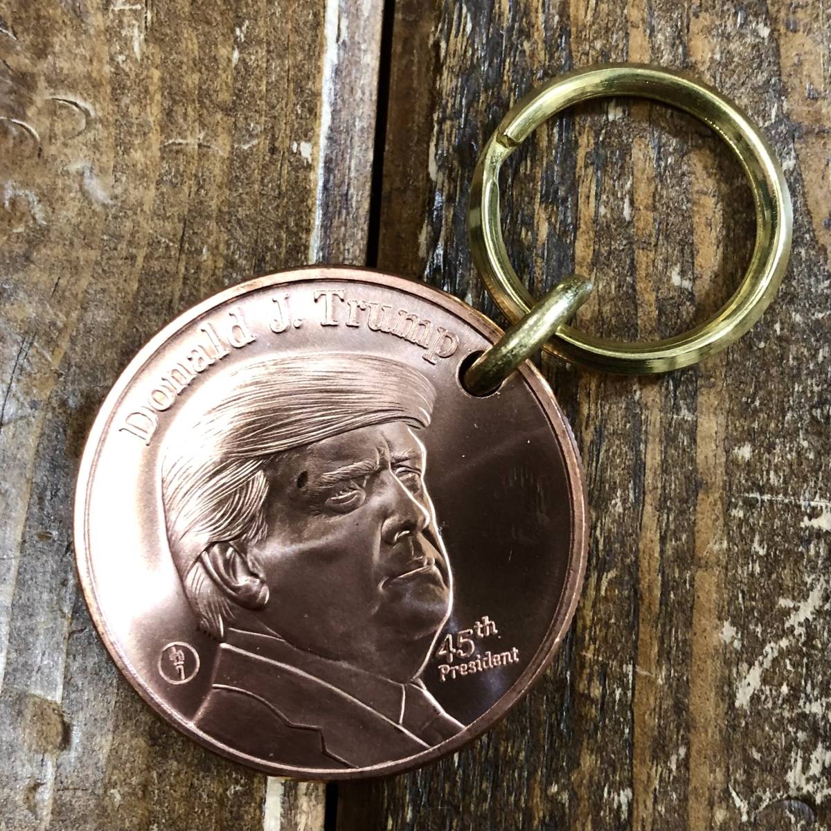 未使用 アメリカ製 トランプ大統領 Donald J. Trump 純銅 コイン