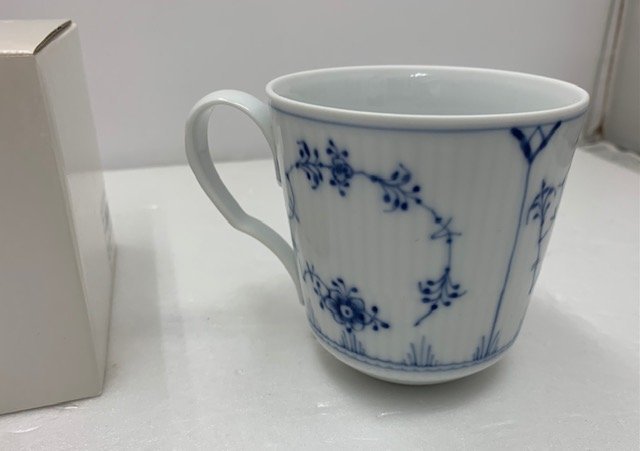 【中古品】ROYAL COPENHAGEN ロイヤル　コペンハーゲン　Blue Fluted Plain マグカップ (管理番号：060102）_画像3