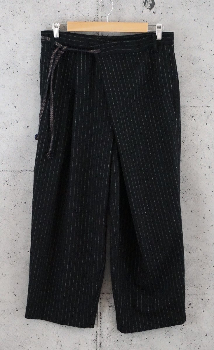 【送料無料】 IKIJI イキジ ストライプ柄 ワイド スラックス パンツ ブラック サイズ3
