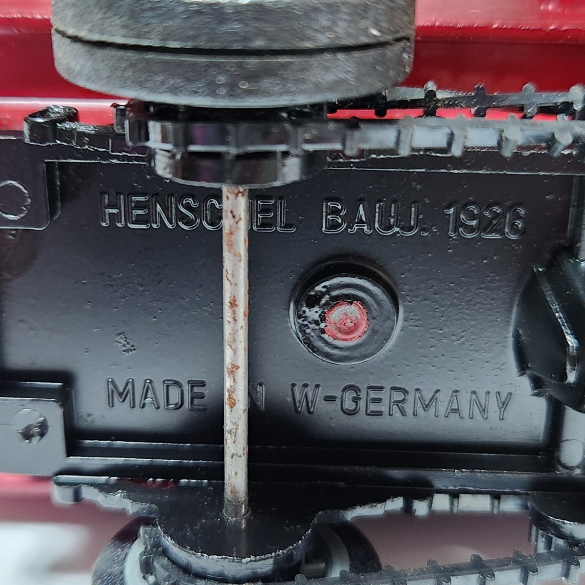 希少 レア ヴィンテージ モデルカー ヘンシェル メタル レッドグレー 1926 コレクターモデル HENSCHEL BAUJ.1926 MADE IN W-GERMANY _画像9