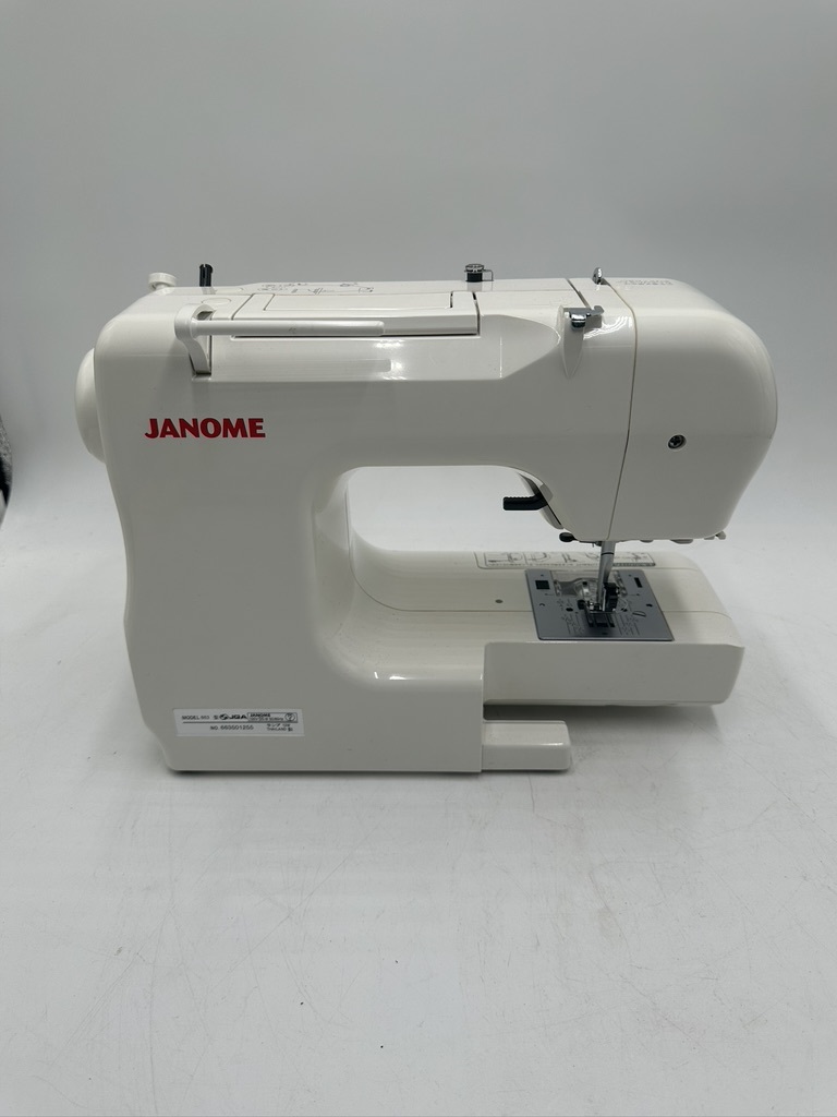 t0352 JANOME ジャノメ 電子ミシン MODEL 663型 ソフトケース付 通電OK 動作OK ミシン 編み物 裁縫 手芸の画像4