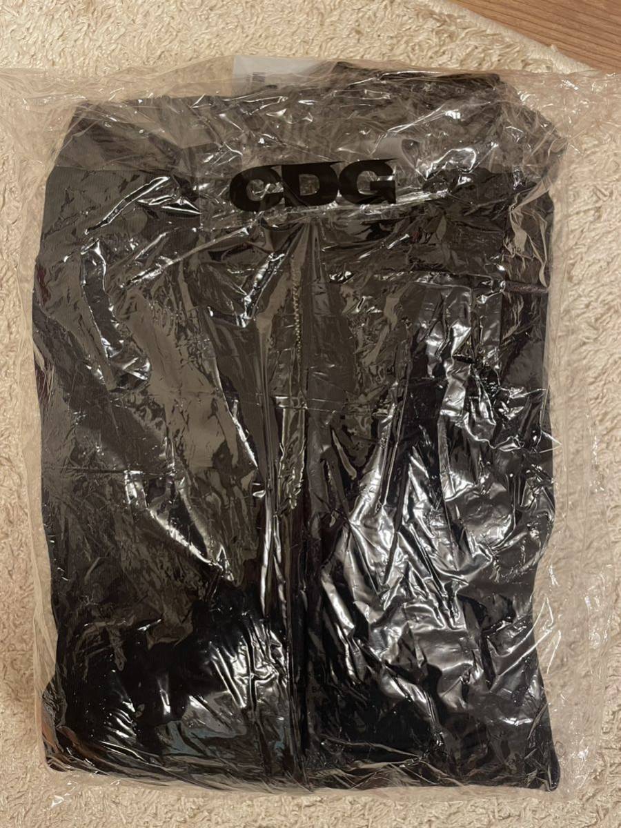 新品未使用 CDG ホログラムロゴ バックプリント ジップ パーカー SB-T014 フーディ BLACK ブラック 黒 COMME des GARCONS 1 2 3 5 6 7 8 9の画像10