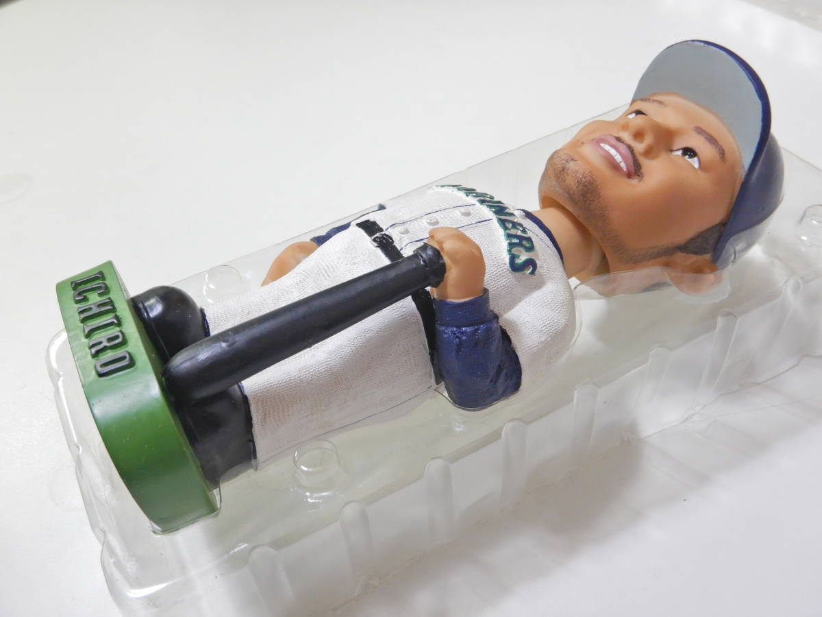 ichi low Bob ru head doll Mali na-z white uniform figure box attaching MLB 2001