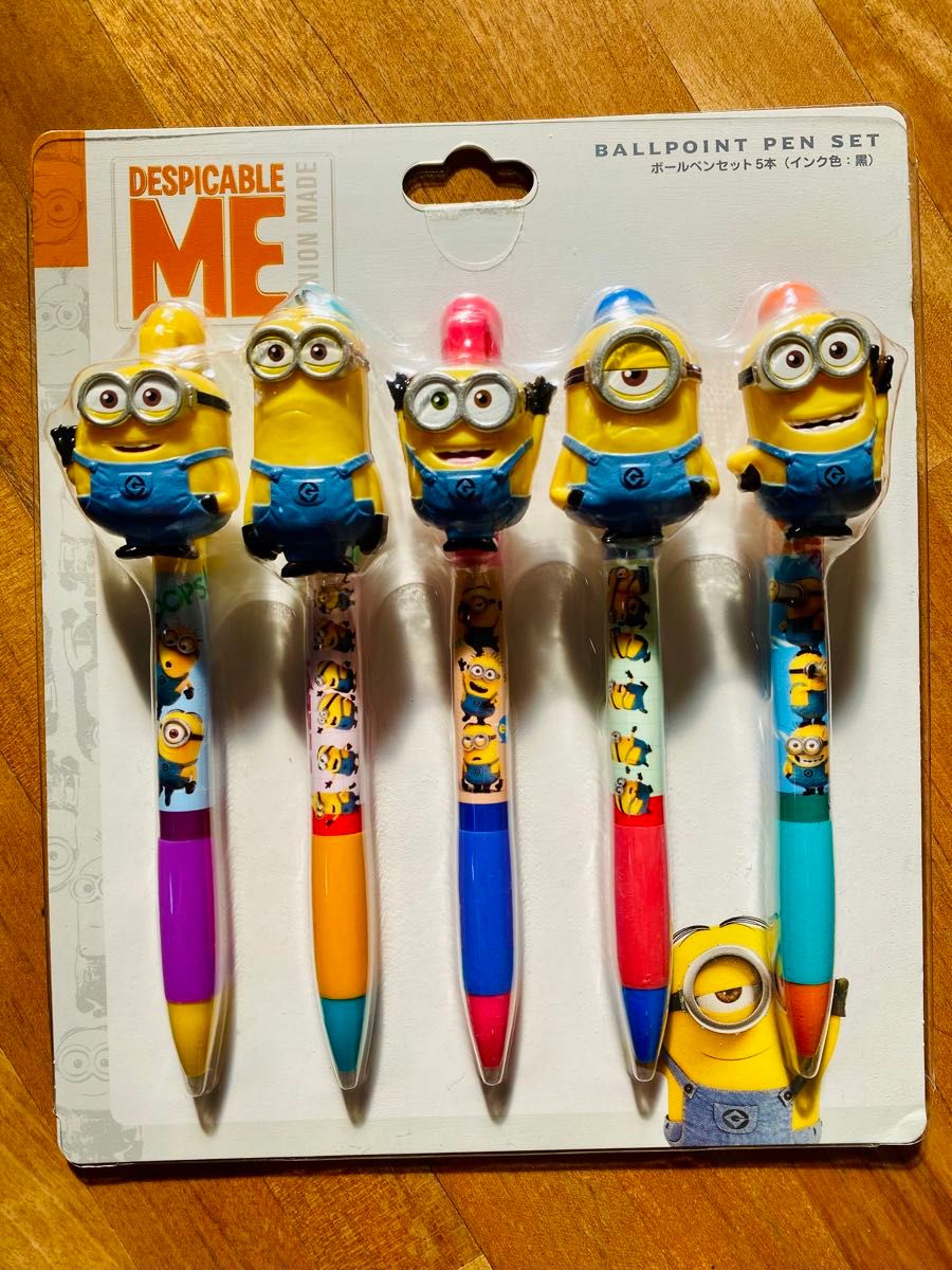 【美品】USJ ミニオン　ボールペンセット5本　（インク色調…黒）Illumination entertainment