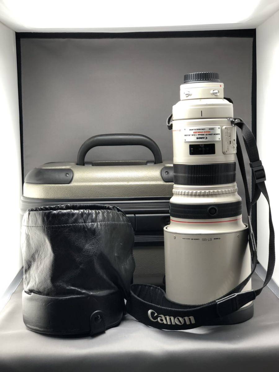 【中古動作品】Canon EF300mm F2.8L IS USM ケース付き(鍵有) サンニッパ キヤノン レンズ オートフォーカス 単焦点 超音波モーター_画像1