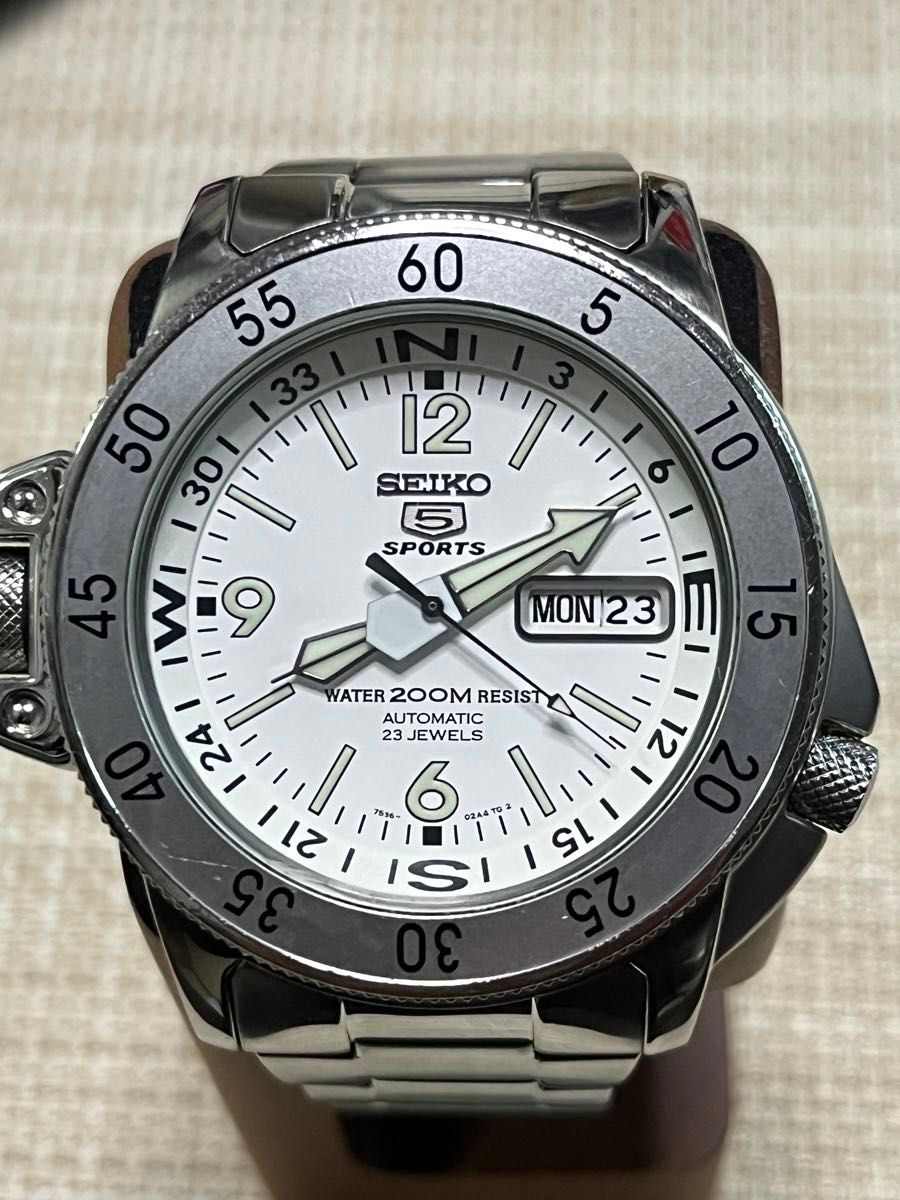 希少品 SEIKO 5sports アトラス ホワイト|Yahoo!フリマ(旧 希少品 SEIKO 5sports アトラス ホワイト|Yahoo!フリマ(旧