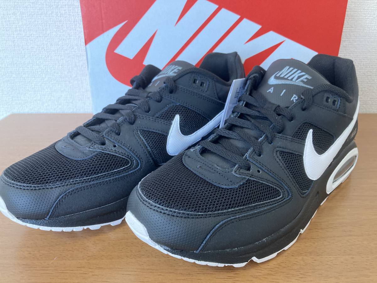 新品 未使用 Nike.com購入 正規品 NIKE AIR MAX COMMAND US11 29.0cm ナイキ エアマックス コマンド ブラック/ホワイト シンプルな_エアマックスにしてはシンプルなデザイン