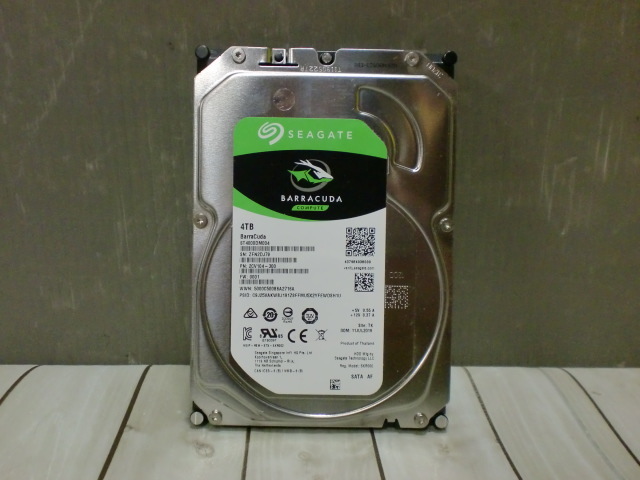 【3.5インチHDD/ 4TB】SEAGATE BARRACUDA ST4000DM004 SATA 5400rpm 31回/257H_画像1