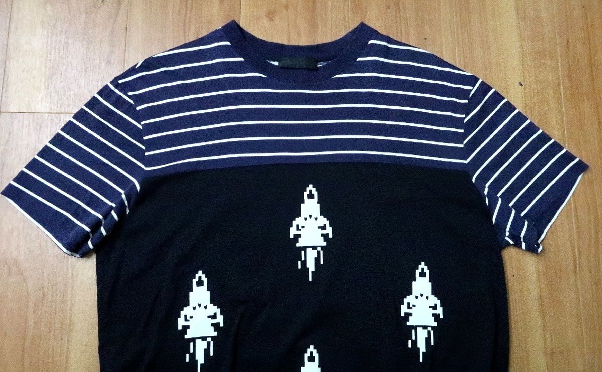 15SS トライアングル ロゴ！ プラダ カットソー ネイビー×ブラック Tシャツ ストライプ インベーダー メンズ シャツ XXL_画像8