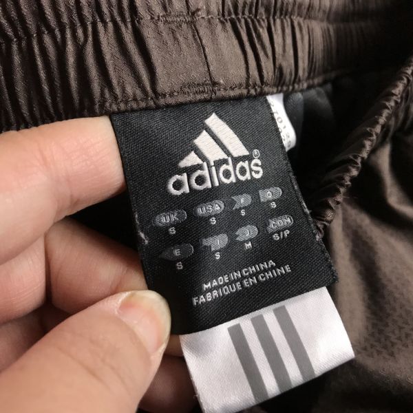 匿名配送230円 adidas アディダス　ライン　ウインドブレーカー　パンツ　シャカシャカ系_画像5