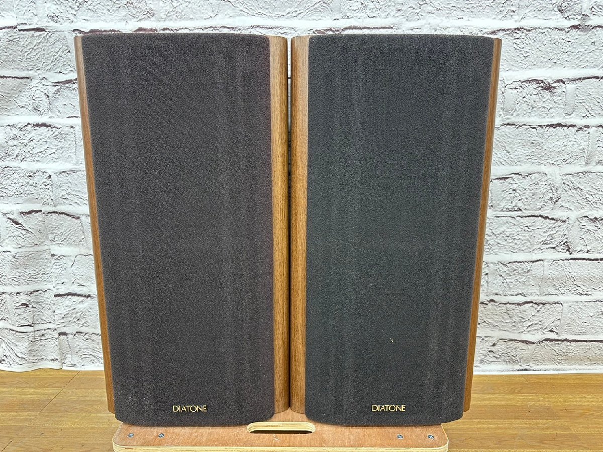 □t1060　中古★DIATONE　ダイアトーン　DS-700Z　 ペアスピーカー　【2個口発送】_画像2