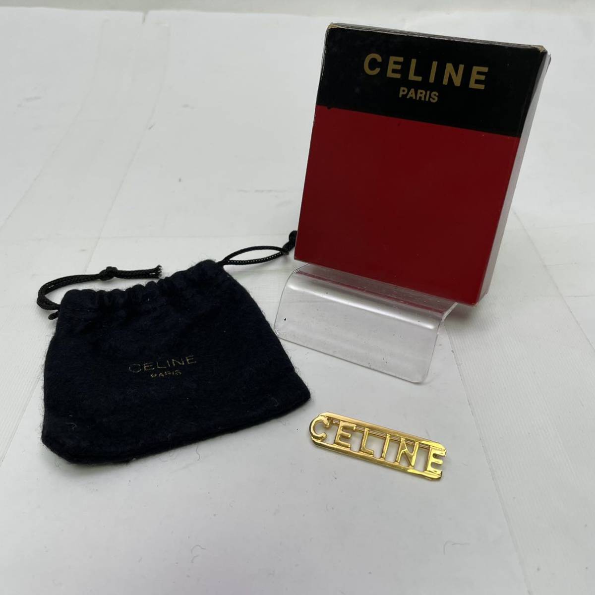 CELINE セリーヌ ブローチ ピンバッジ 箱・袋付き ゴールド_画像1