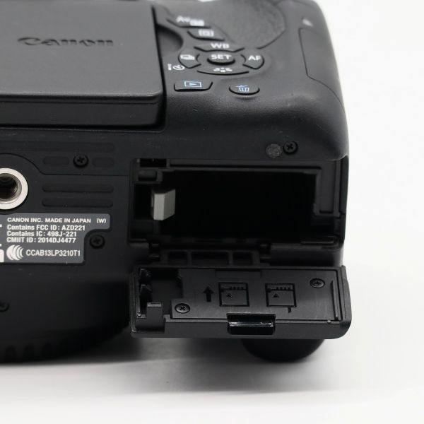 【極上品】CANON EOS Kiss X8i ボディ #1750_画像10