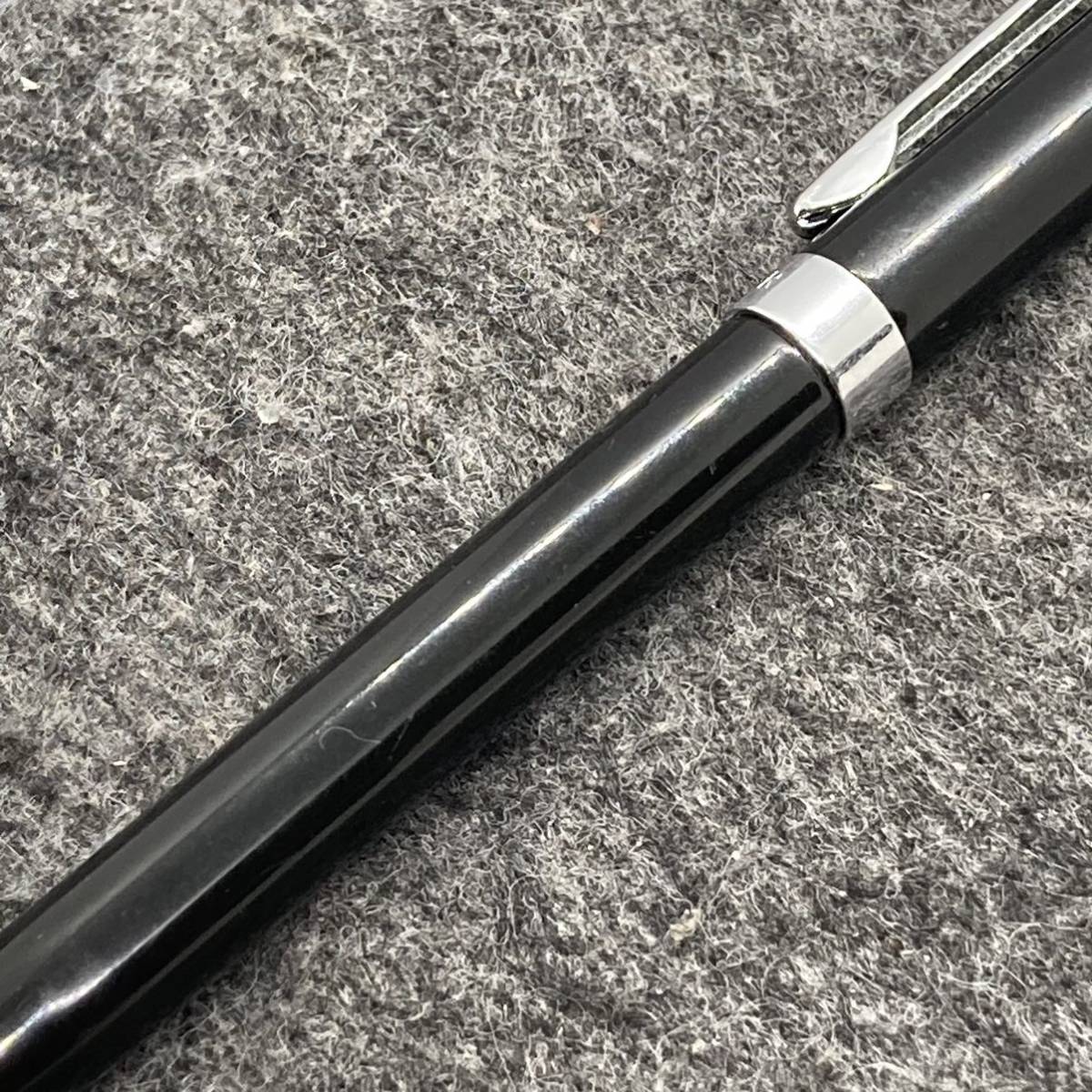 PE1728□SHEAFFER シェーファー ツイスト式 ボールペン ブラック×シルバー 筆記確認済みの画像5