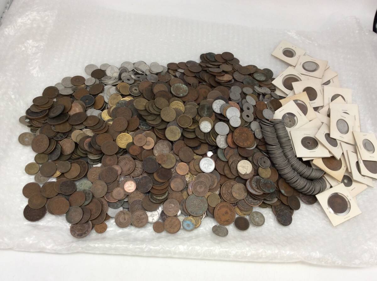 #2620 近代貨幣 古銭 おまとめ 日本貨幣 硬貨 コイン 古銭収集 アンティーク コレクション 約7kg_画像1