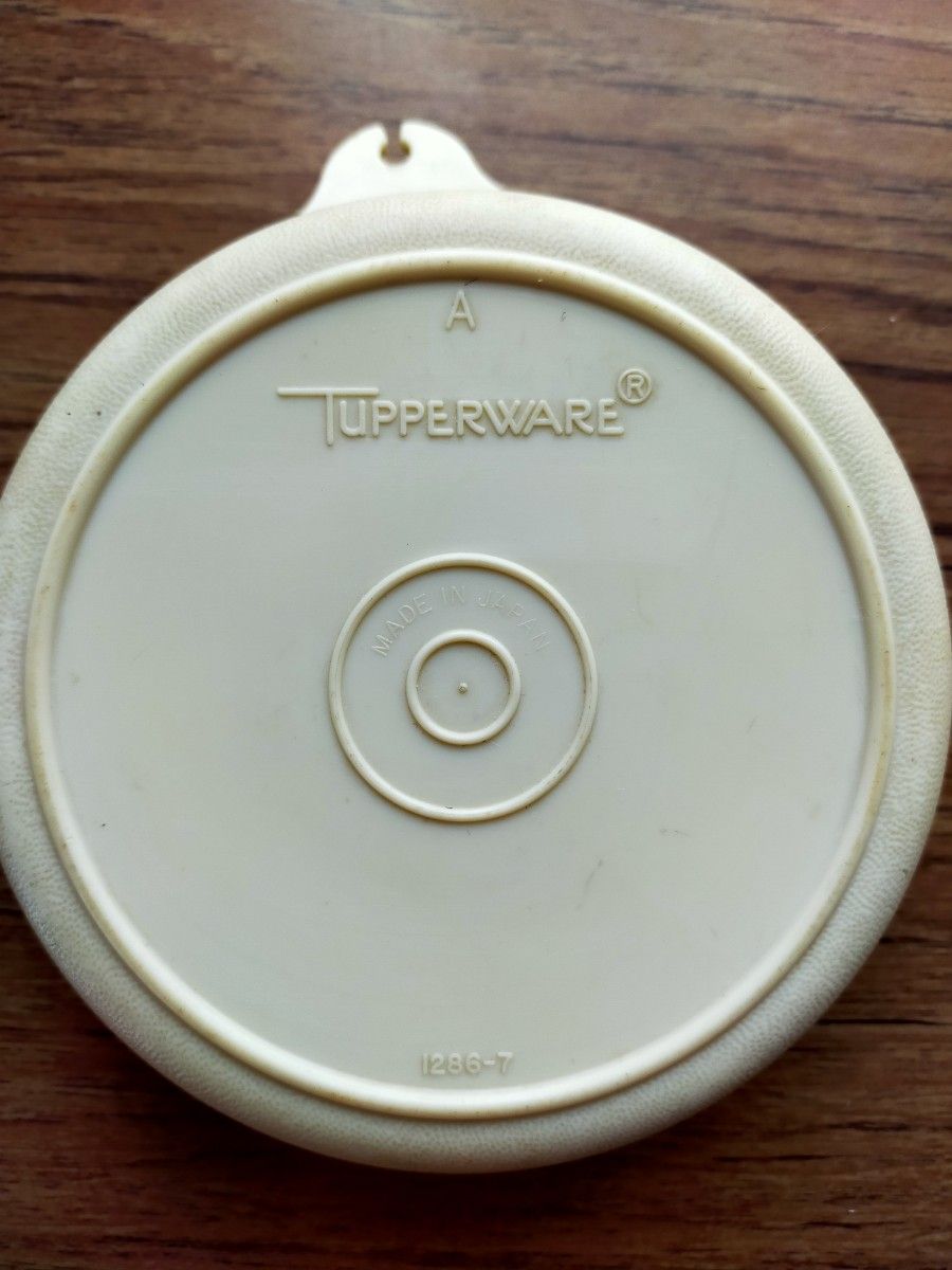 保存容器Aシール215-58　円形容器　タッパーウェア TUPPERWARE 1286ー7