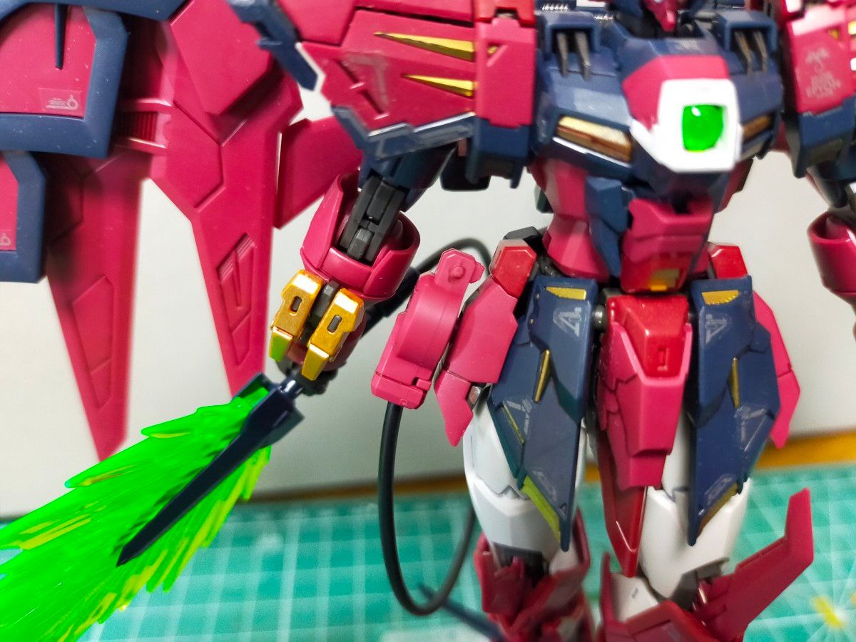 ガンプラ 完成品 部分塗装 RG ガンダムエピオン|Yahoo!フリマ ガンプラ 完成品 部分塗装 RG ガンダムエピオン|Yahoo!フリマ