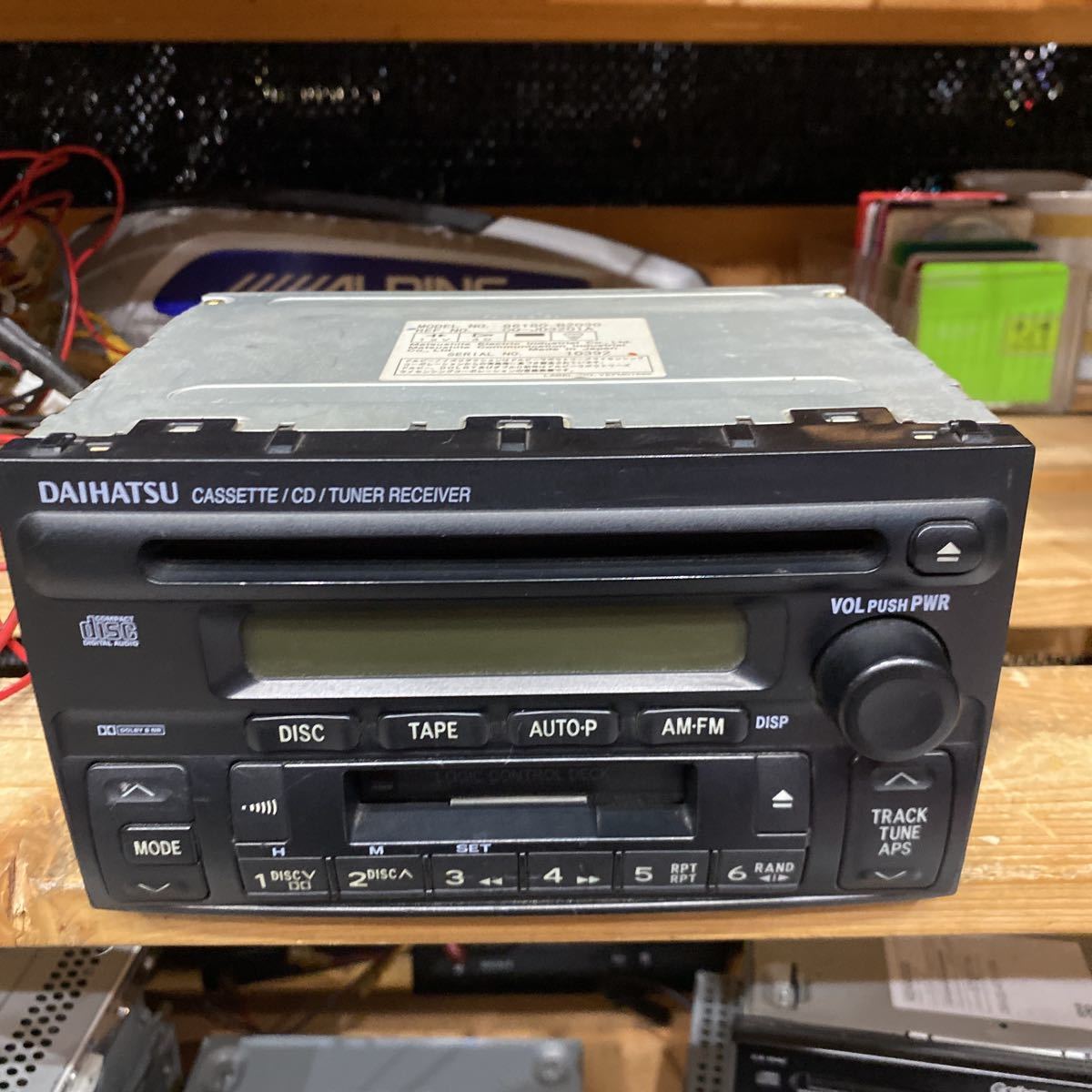 ダイハツ純正 CD/カセット MODEL NO. 86180-B2030の画像7