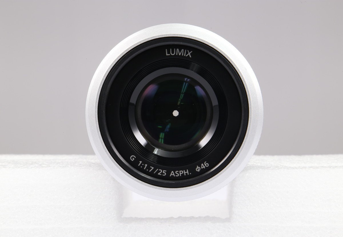 【 新品同様 | 動作保証 】 Panasonic LUMIX G 25mm F1.7 ASPH. H-H025 シルバー_画像7