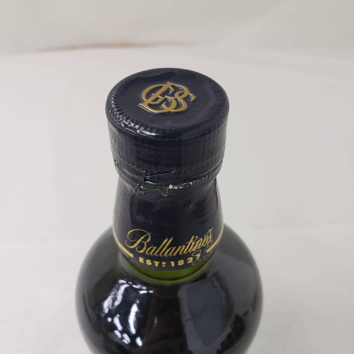 M18270(032)-557/MM3000　酒　Ballantine's　BLENDED SCOTCH WHISKY　17年　バランタイン　43％　700ml　箱付き_画像9