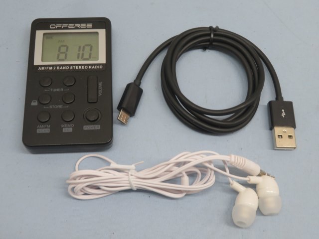 ◎OFFEREE AM/FM 2BANDラジオ デジタル 充電式 イヤホン、USB充電ケーブル付き 動作品 91118◎！！_画像1