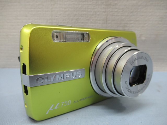 710万画素★OLYMPUS μ750 コンパクトデジタルカメラ ライムグリーン オリンパス ミュー バッテリー/充電器付き 動作品 91347★！！_画像1