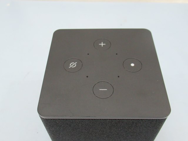 第3世代★Amazon GA5Z9L スマートスピーカー Fire TV Cube アマゾン ファイヤーキューブ USED 91361★！！_画像2