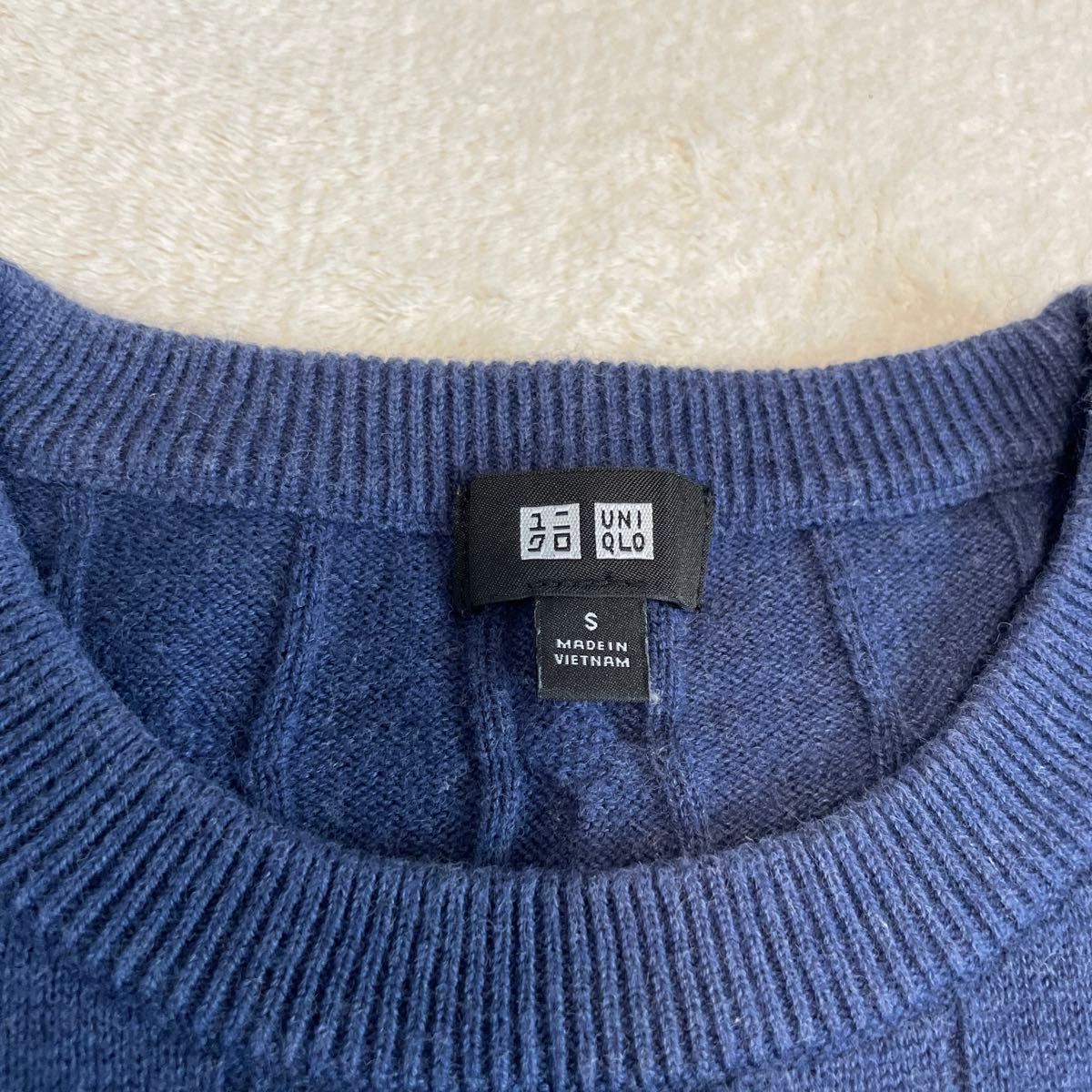 美品 UNIQLO ユニクロ ニット セーター メンズ S  ネイビー 着用回数少ないです