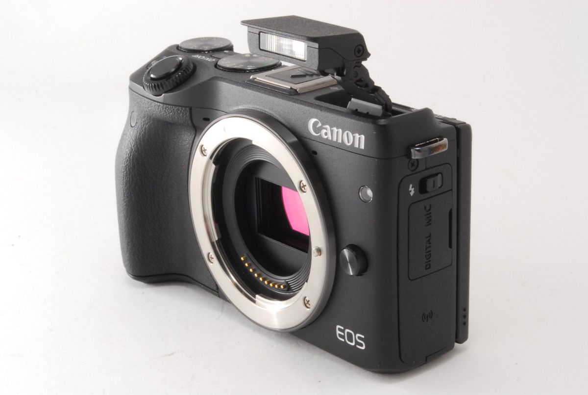 美品Canon キヤノン EOS M3ブラック レンズキット ミラーレス 美品Canon キヤノン EOS M3ブラック レンズキット ミラーレス