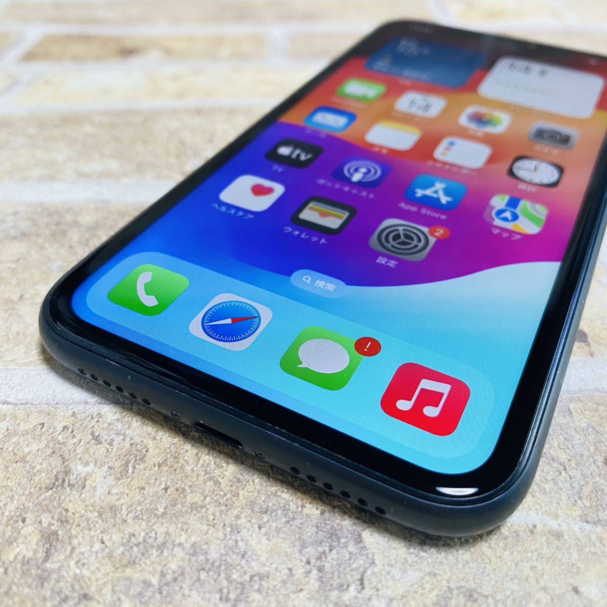 SIMフリー iPhone11 64GB 895 ブラック バッテリー新品_画像6