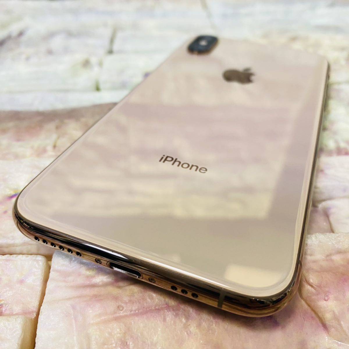 SIMフリー iPhoneXS 64GB 891 ゴールド 新品電池_画像8