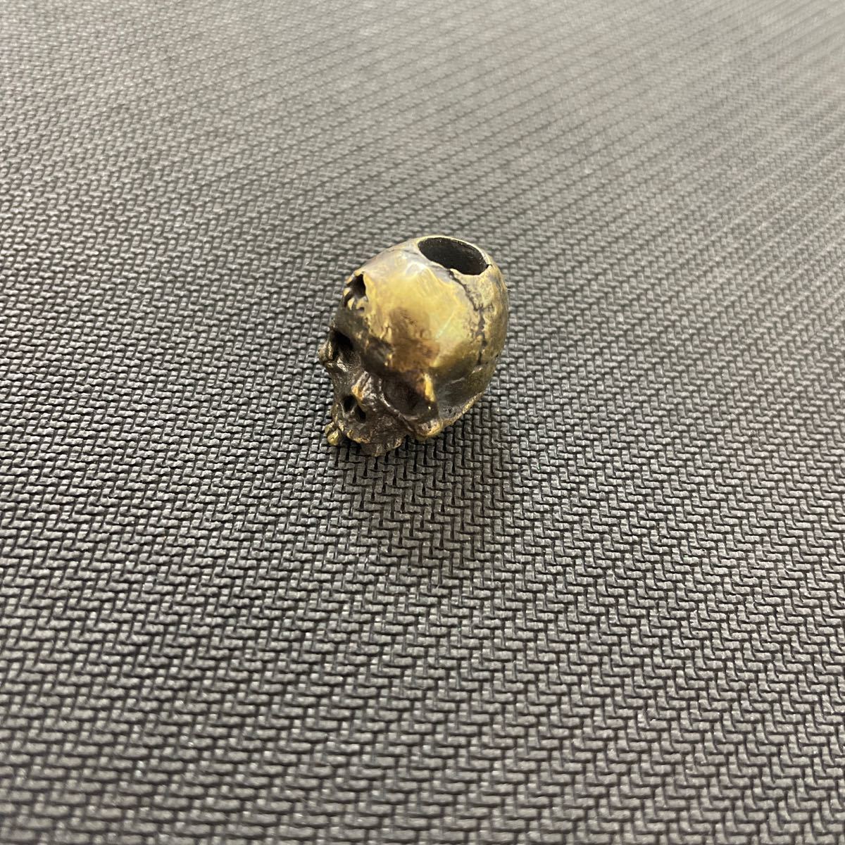 5100円 45design brass skull bead 検) EDC ナイフランヤード 5100円 45design brass skull bead 検) EDC ナイフランヤード