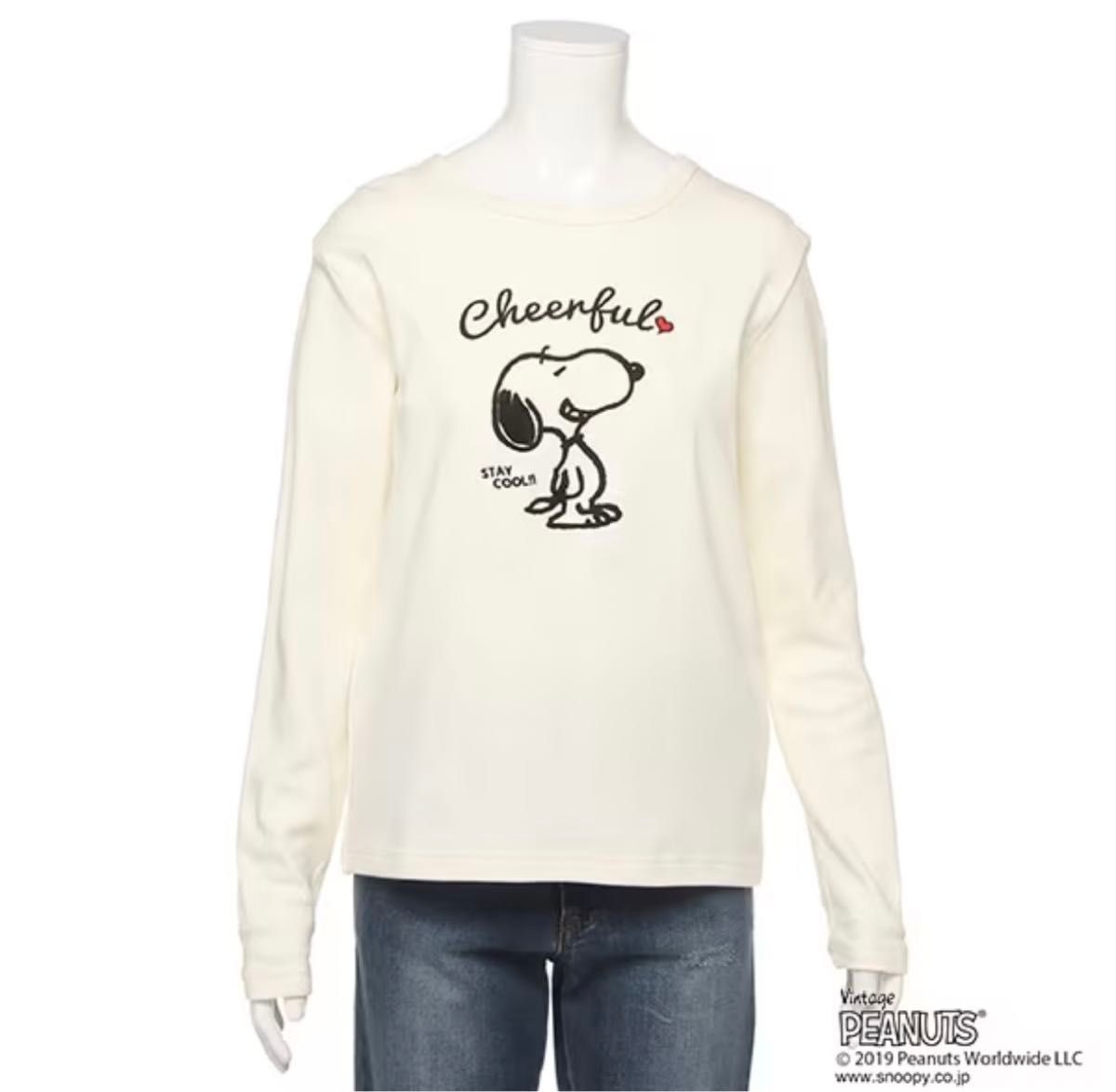 リンジィ　【PEANUTSコラボ】 スヌーピーループ編みTシャツ　サイズM150