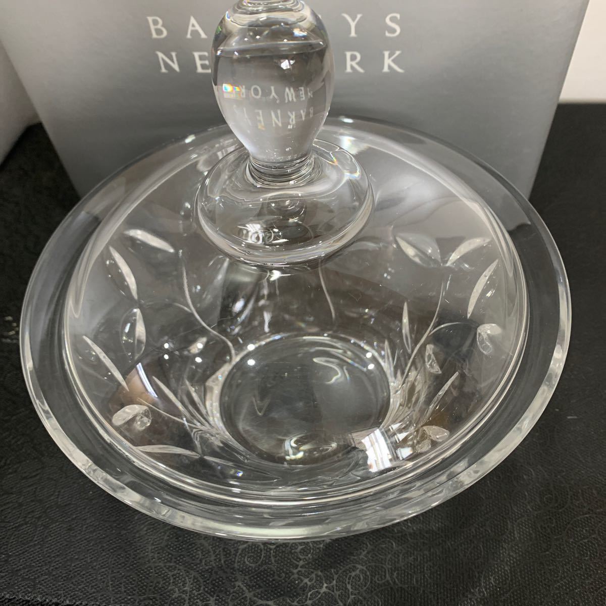 QW3439 バーニーズニューヨーク  BARNEYS NEWYORK ガラス容器 蓋つき クリア 小物入れ 0202の画像3