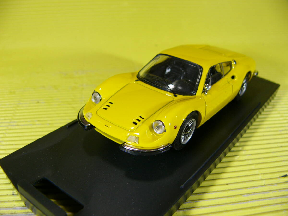 Bang バン 1/43 フェラーリ DINO 206 GT ディーノ 黄 (最安送料レタパ520円)_画像2