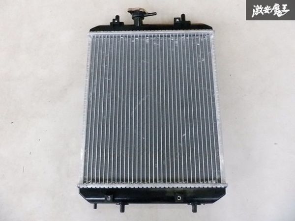 社外 メーカー不明 L350S L360S タント AT ラジエーター ラジエター コア 純正同等品 16400-B2070 L150S L160S L550S L560S 即納 棚23-2_画像6