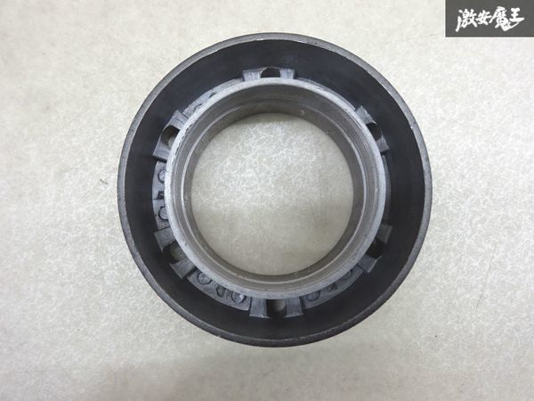 メーカー不明 社外 汎用品 ステアリング ボススペーサー 延長ボス 厚さ 約29.8mm 取付穴間 約70mm 74mm 即納 棚9-1-M_画像4