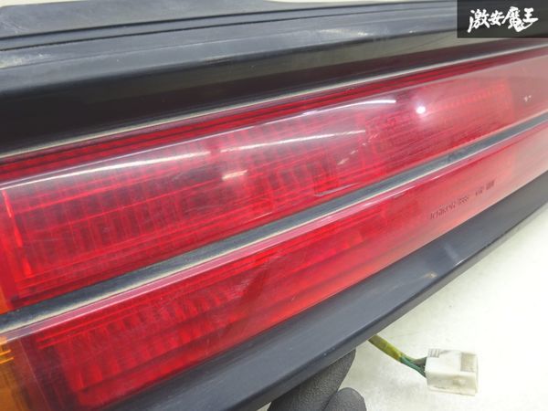 トヨタ 純正 GX90 JZX90 マーク2 後期 テールランプ テールライト 左 左側 助手席側 TOYOTA 22-238 ICHIKOH 7393 訳有品 即納 棚8-4_画像4